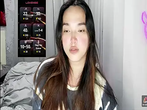 Snapshot of MoaningKylie chatting on 9, 8, 2026 MoaningKylie online show from 9, 8, 2026