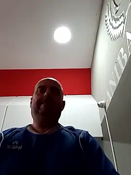 Hot-pico76 online show from 7, 4, 2026