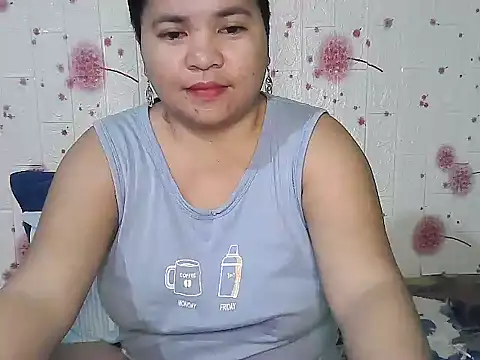 Snapshot of hotpussyxxx33x chatting on 15, 2, 2025 hotpussyxxx33x online show from 15, 2, 2025