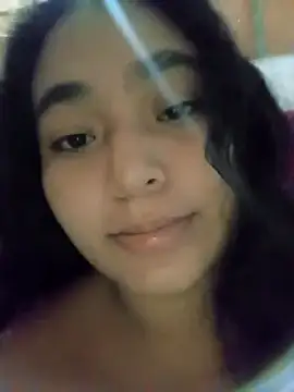 Snapshot of sirena_15 chatting on 18, 3, 2025 sirena 15 online show from 18, 3, 2025