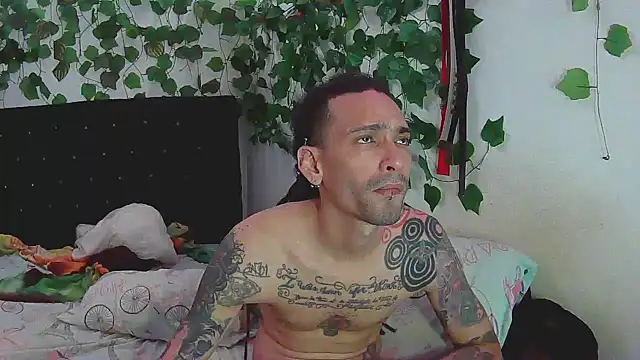 caribbeanlover1 online show from 11, 1, 2025