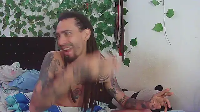 caribbeanlover1 online show from 4, 2, 2025