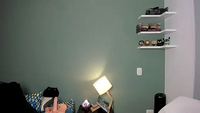 Cassandra Caiin online show from 3, 12, 2024