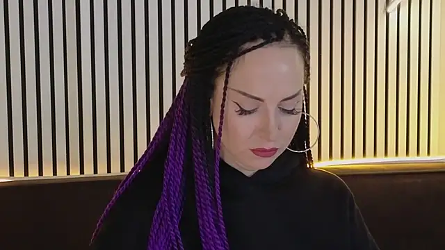 lily conor online show from 18, 3, 2025