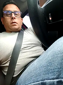 Snapshot of chicoguapo8 chatting on 17, 11, 2025 chicoguapo8 online show from 17, 11, 2025