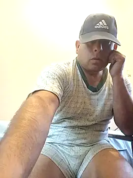 Snapshot of chicoguapo8 chatting on 4, 12, 2025 chicoguapo8 online show from 4, 12, 2025