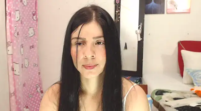 Snapshot of Estefani_32 chatting on 20, 1, 2025 Estefani 32 online show from 20, 1, 2025
