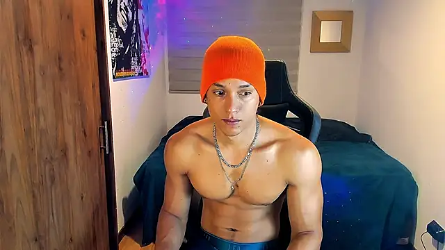 Liam V online show from 11, 2, 2025