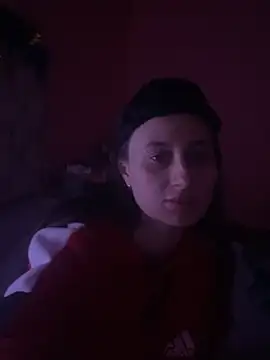 Flossy Vettie online show from 10, 11, 2025