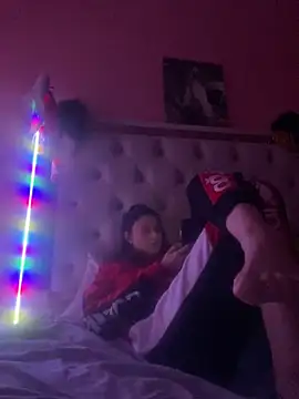 Flossy Vettie online show from 26, 11, 2025