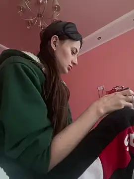 Flossy Vettie online show from 3, 2, 2026