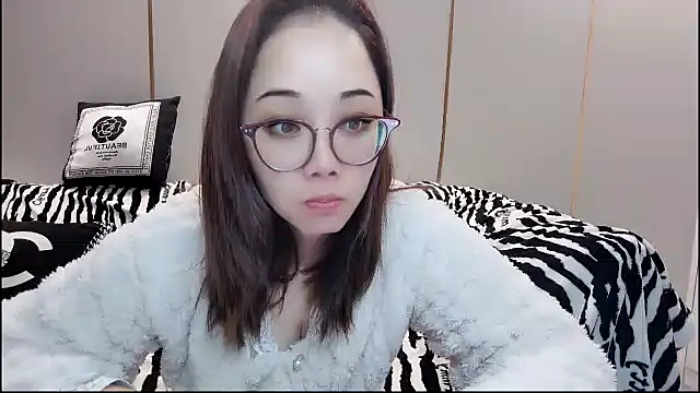 Snapshot of Giuliam chatting on 4, 1, 2025 Giuliam online show from 4, 1, 2025
