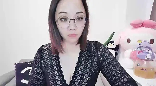Snapshot of Giuliam chatting on 13, 3, 2025 Giuliam online show from 13, 3, 2025