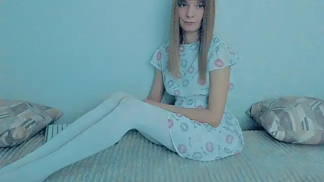 YourCaramel online show from 3, 11, 2025