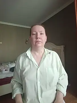 Snapshot of GoddessLara chatting on 30, 6, 2026 GoddessLara online show from 30, 6, 2026