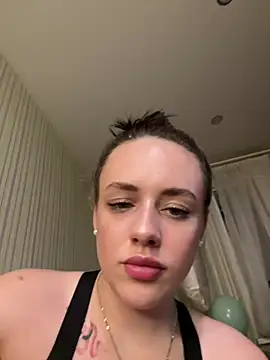 Snapshot of Lisaaan chatting on 9, 1, 2025 Lisaaan online show from 9, 1, 2025