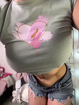 Emmily 19 online show from 12, 2, 2025