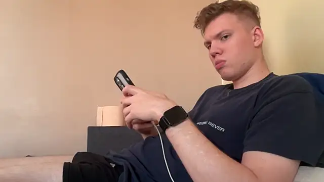 sexybooii6968 online show from 12, 9, 2025