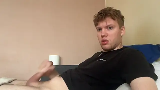 sexybooii6968 online show from 14, 11, 2025