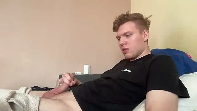 Snapshot of sexybooii6968 chatting on 23, 2, 2026 sexybooii6968 online show from 23, 2, 2026