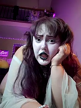 Snapshot of Cutegothcrybabyx chatting on 21, 9, 2025 Cutegothcrybabyx online show from 21, 9, 2025