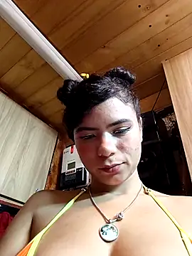 Snapshot of Simone_Miller chatting on 13, 2, 2025 Simone Miller online show from 13, 2, 2025