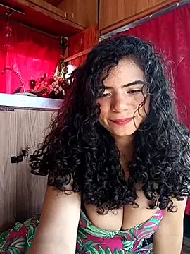 Snapshot of Simone_Miller chatting on 18, 2, 2025 Simone Miller online show from 18, 2, 2025