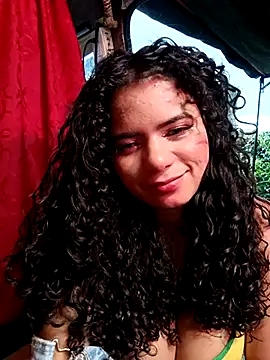 Snapshot of Simone_Miller chatting on 7, 3, 2025 Simone Miller online show from 7, 3, 2025