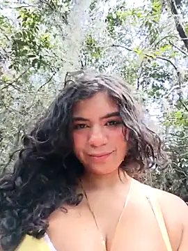 Snapshot of Simone_Miller chatting on 2, 10, 2025 Simone Miller online show from 2, 10, 2025