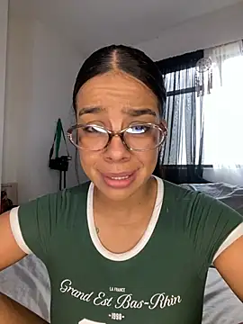 trianawhite online show from 14, 1, 2026