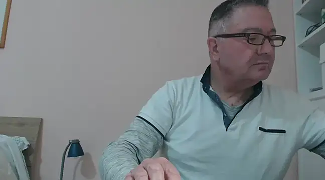 YOU6me online show from 12, 1, 2025