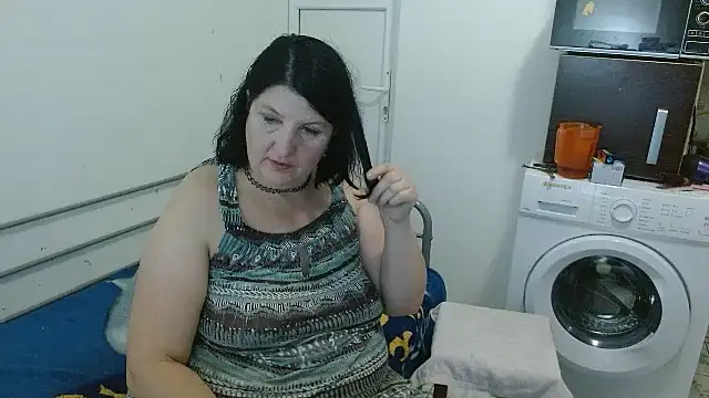 Snapshot of RidemerafSuzana chatting on 3, 1, 2025 RidemerafSuzana online show from 3, 1, 2025