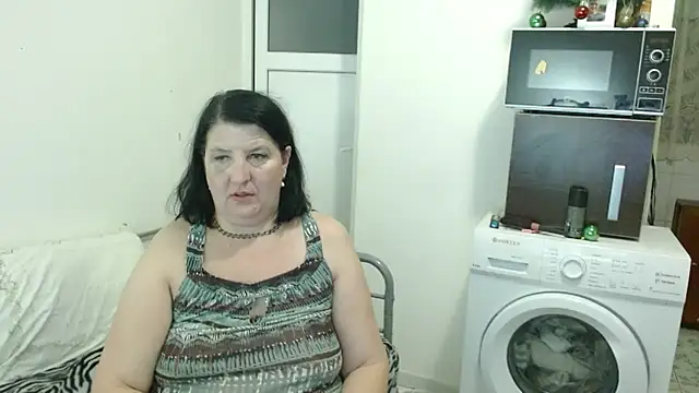 Snapshot of RidemerafSuzana chatting on 25, 2, 2025 RidemerafSuzana online show from 25, 2, 2025