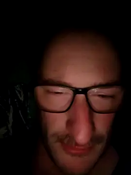 Snapshot of gdawg78 chatting on 13, 9, 2025 gdawg78 online show from 13, 9, 2025