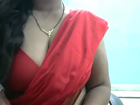 Snapshot of SexyRashmika chatting on 18, 10, 2025 SexyRashmika online show from 18, 10, 2025