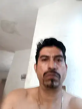 Felipenuevo1 online show from 18, 11, 2025