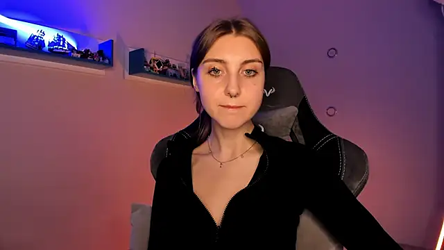 Snapshot of CassiaBlade1 chatting on 2, 2, 2025 CassiaBlade1 online show from 2, 2, 2025