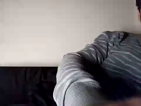 Lucas1andOnly4Girl online show from 28, 1, 2025