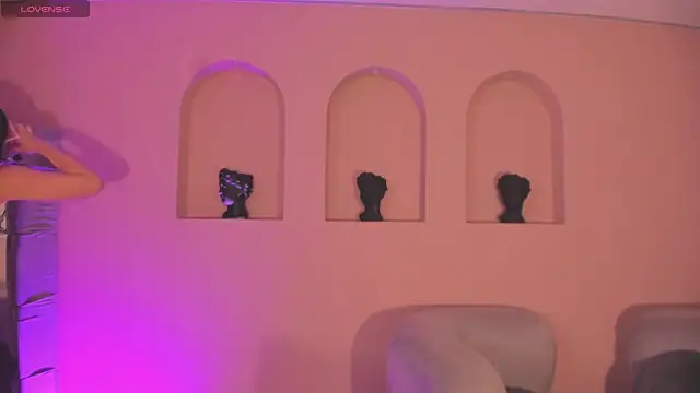 AnaDurant online show from 6, 11, 2025