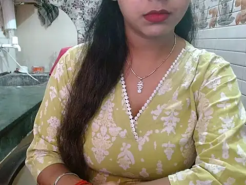 LovingPihu online show from 3, 4, 2026