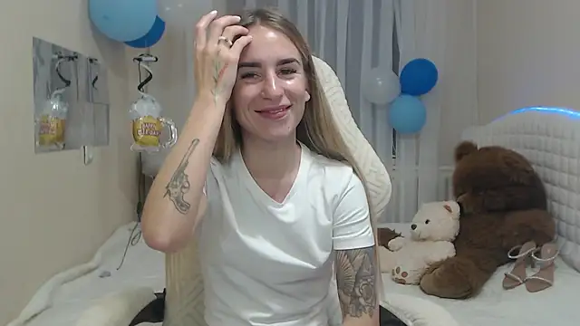 Snapshot of DeboraHorny chatting on 3, 10, 2025 DeboraHorny online show from 3, 10, 2025