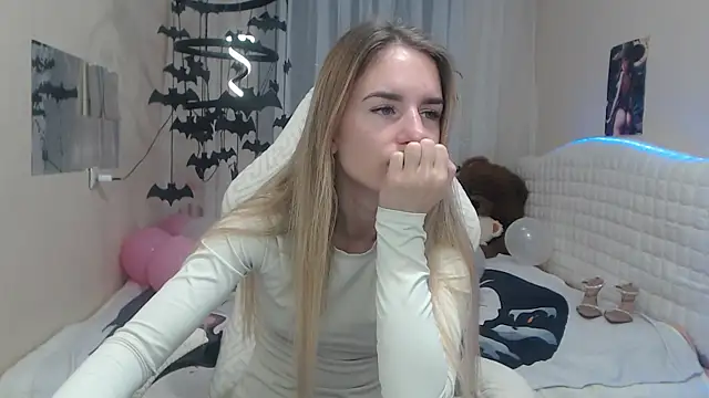 Snapshot of DeboraHorny chatting on 16, 10, 2025 DeboraHorny online show from 16, 10, 2025