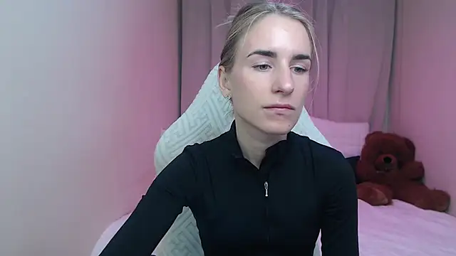 DeboraHorny online show from 24, 4, 2026