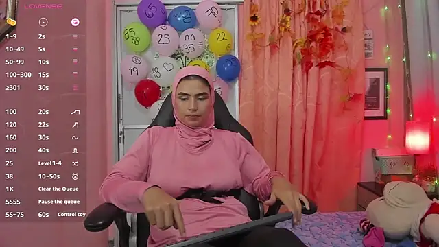 Snapshot of DarshaKhemu chatting on 15, 3, 2025 DarshaKhemu online show from 15, 3, 2025