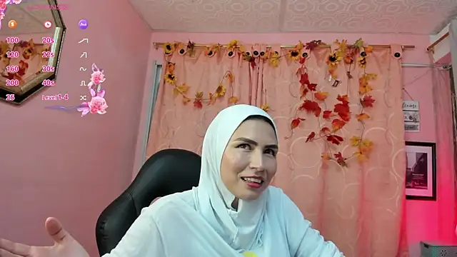 Snapshot of DarshaKhemu chatting on 18, 9, 2025 DarshaKhemu online show from 18, 9, 2025