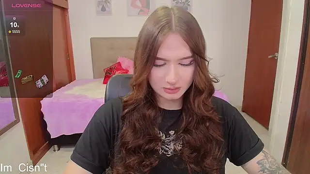 Miley Baker online show from 3, 2, 2025