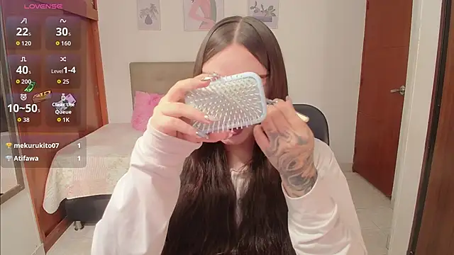 Miley Baker online show from 29, 9, 2025