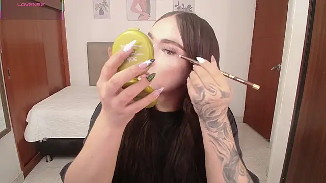 Miley Baker online show from 14, 1, 2026