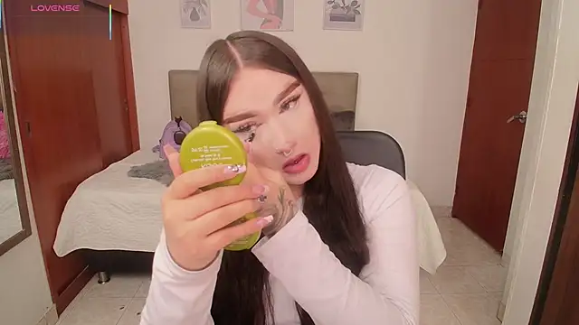 Miley Baker online show from 23, 2, 2026