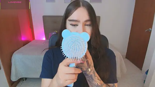 Miley Baker online show from 22, 4, 2026